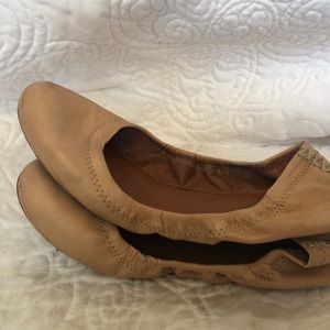 Lucky brand nude ballet style flats